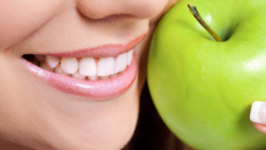 Link between nutrition and good oral health