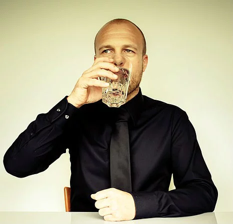 businessman water1