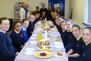 Students Enjoy Some Healthy Fruit Snacks at DeCare