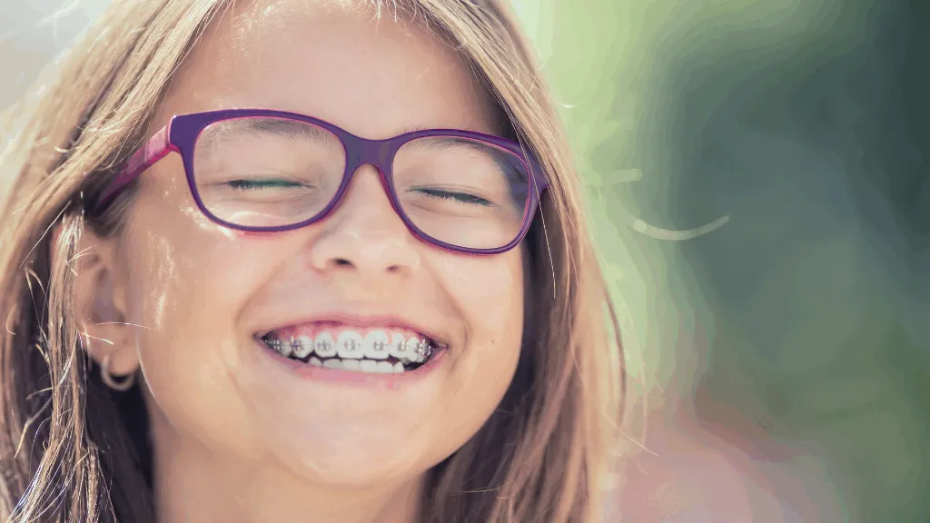 https://decare.ie/wp-content/uploads/2025/08/Wearing-Braces-640x300-c-default.webp
